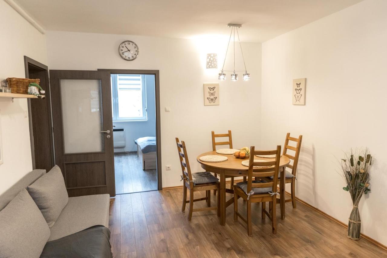 Sflower Apartman Eger Ngoại thất bức ảnh